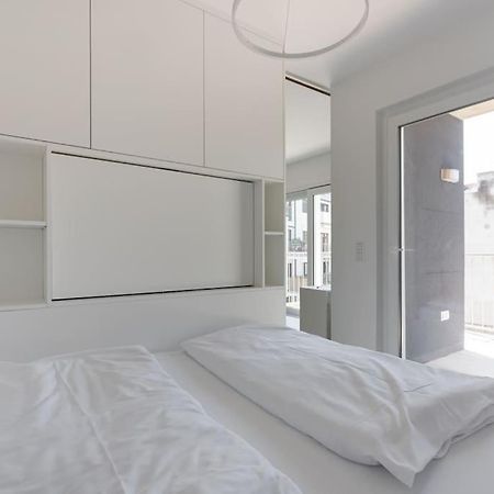Neu Und Hell In Zentraler Ruhelage Mit Parkplatz Apartment Wina Bagian luar foto